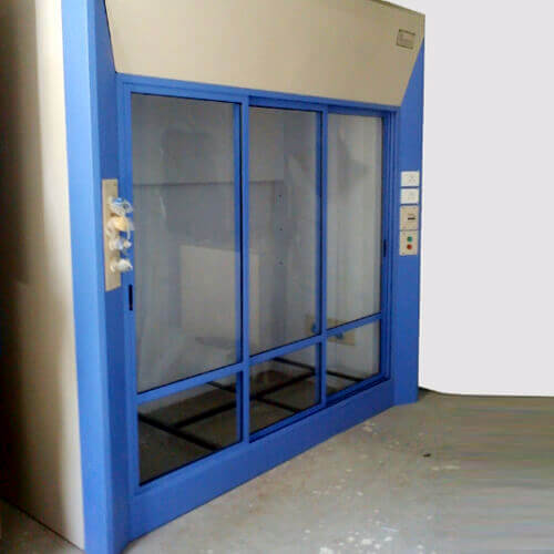 Walk-In-Fume-Hood-img